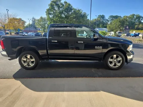 More photos of 2017 Ram 1500 Crew Cab Big Horn Pickup 4D 5 1/2 ft at Good Wheels, OH