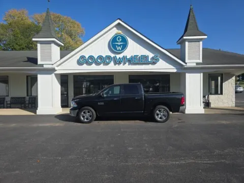 Black 2017 Ram 1500 Crew Cab Big Horn Pickup 4D 5 1/2 ft for sale in Liverpool, OH