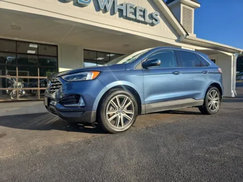 Another view of 2019 Ford Edge Titanium Sport Utility 4D for sale in Liverpool, OH at Good Wheels