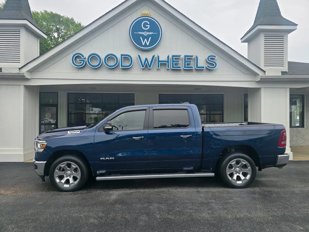 Blue 2019 Ram 1500 Big Horn/Lone Star for sale in Liverpool, OH