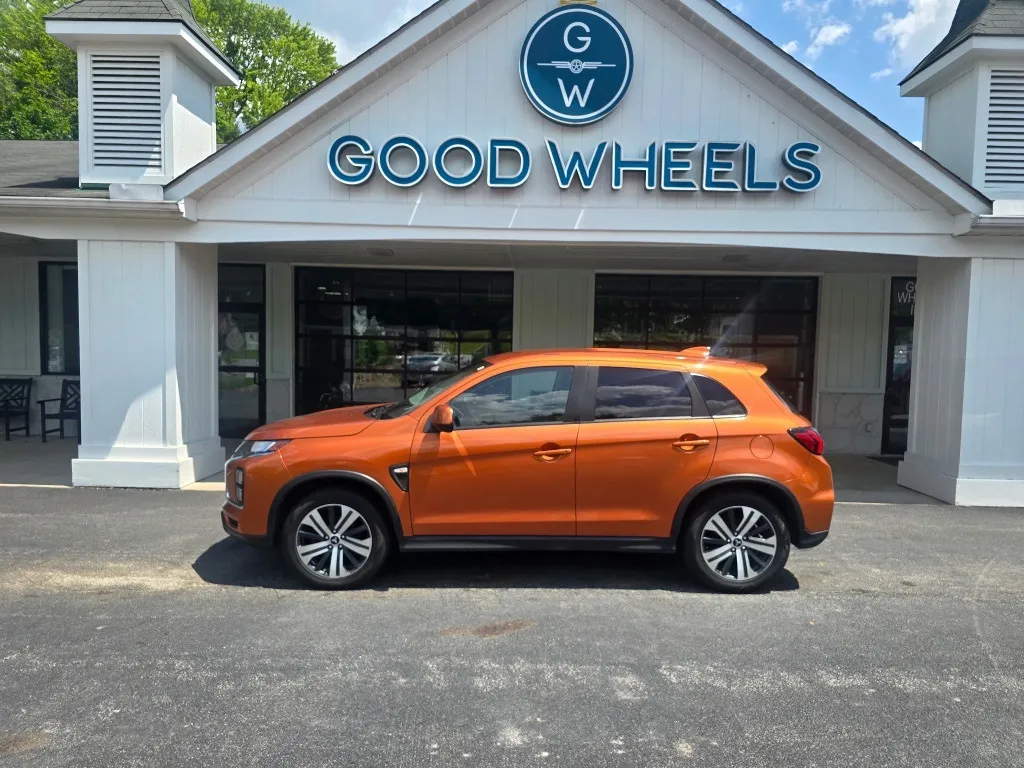 Orange 2021 Mitsubishi Outlander Sport 2.0 ES for sale in Liverpool, OH
