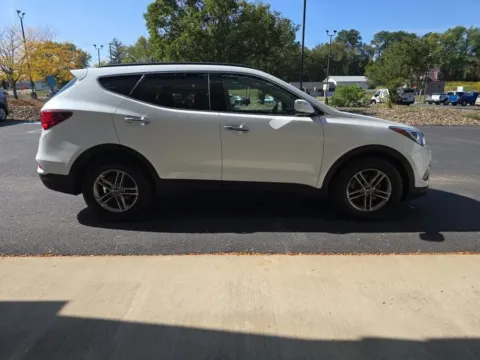 More photos of 2017 Hyundai Santa Fe Sport Sport Utility 4D at Good Wheels, OH