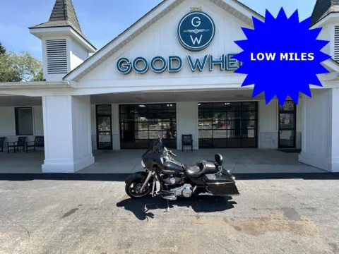 Black 2013 Harley-Davidson FLHX STREET GLIDE for sale in Liverpool, OH
