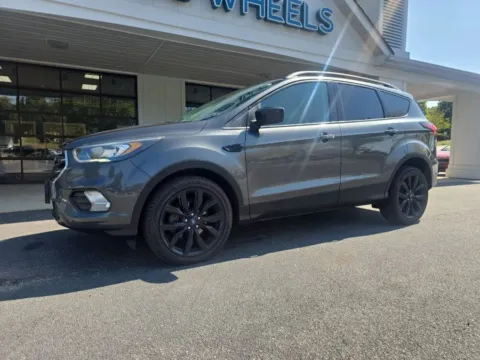 Another view of 2019 Ford Escape SE Sport Utility 4D for sale in Liverpool, OH at Good Wheels