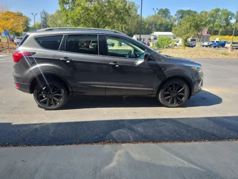 More photos of 2019 Ford Escape SE Sport Utility 4D at Good Wheels, OH
