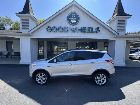 Silver 2013 Ford Escape SEL for sale in Liverpool, OH