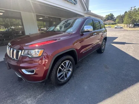 Photos of 2018 Jeep Grand Cherokee Limited for sale in Liverpool, OH at Good Wheels