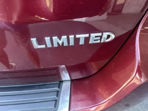 More photos of 2018 Jeep Grand Cherokee Limited at Good Wheels, OH