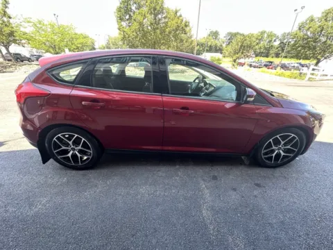 More photos of 2017 Ford Focus SEL at Good Wheels, OH