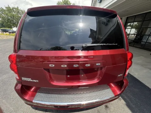 More photos of 2017 Dodge Grand Caravan SXT at Good Wheels, OH