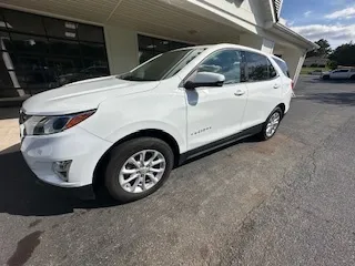 Photos of 2019 Chevrolet Equinox LT for sale in Liverpool, OH at Good Wheels