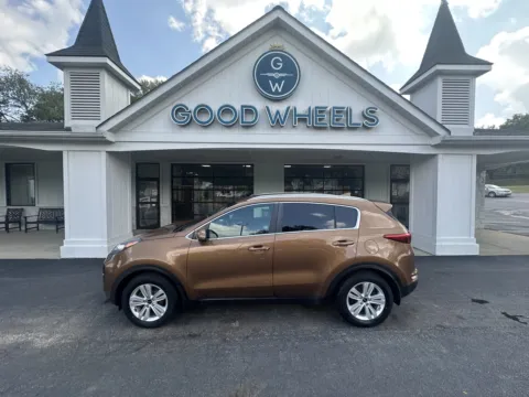 Beige 2019 Kia Sportage LX for sale in Liverpool, OH