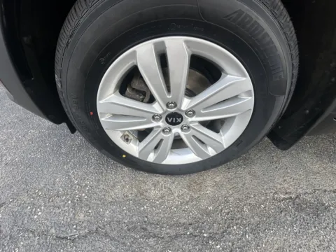 More photos of 2019 Kia Sportage LX at Good Wheels, OH