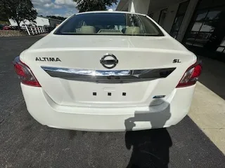 More photos of 2013 Nissan Altima 2.5 SL at Good Wheels, OH