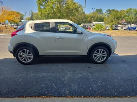 More photos of 2013 Nissan JUKE SV Sport Utility 4D at Good Wheels, OH