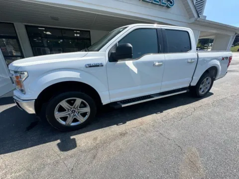 Photos of 2019 Ford F-150 SuperCrew Cab Lariat Pickup 4D 5 1/2 ft for sale in Liverpool, OH at Good Wheels
