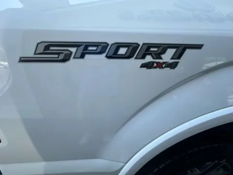 More photos of 2016 Ford F-150 SuperCrew Cab XLT Pickup 4D 5 1/2 ft at Good Wheels, OH