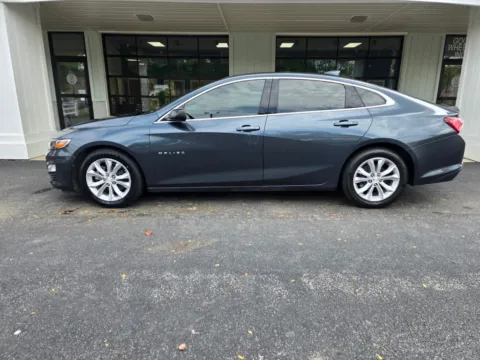 Photos of 2021 Chevrolet Malibu LT Sedan 4D for sale in Liverpool, OH at Good Wheels