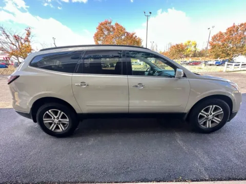 More photos of 2017 Chevrolet Traverse LT Sport Utility 4D at Good Wheels, OH