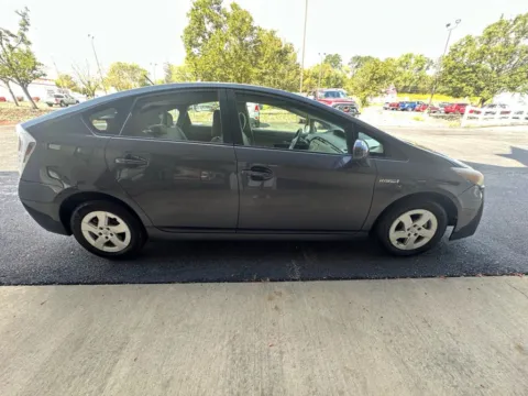More photos of 2011 Toyota Prius Two Hatchback 4D at Good Wheels, OH