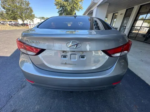 More photos of 2014 Hyundai Elantra SE Sedan 4D at Good Wheels, OH