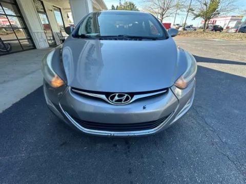 Another view of 2014 Hyundai Elantra SE Sedan 4D for sale in Liverpool, OH at Good Wheels
