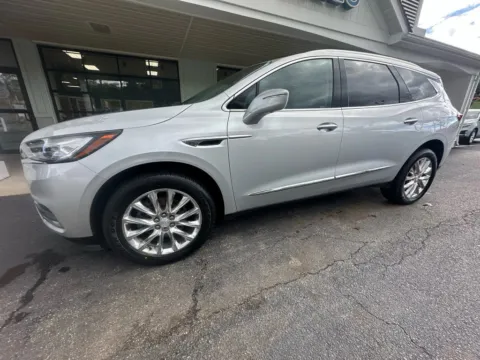 Photos of 2018 Buick Enclave Premium Sport Utility 4D for sale in Liverpool, OH at Good Wheels