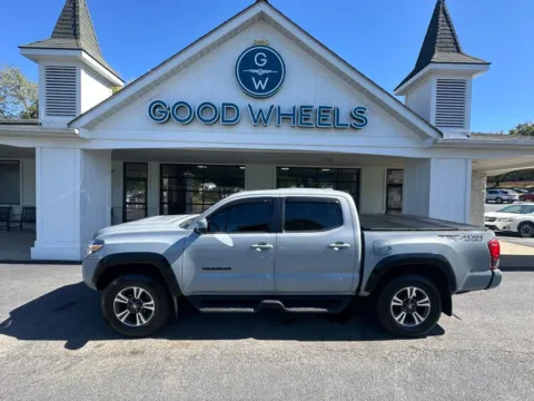 Gray 2019 Toyota Tacoma Double Cab TRD Sport Pickup 4D 5 ft for sale in Liverpool, OH