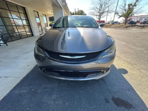 Another view of 2015 Chrysler 200 S Sedan 4D for sale in Liverpool, OH at Good Wheels