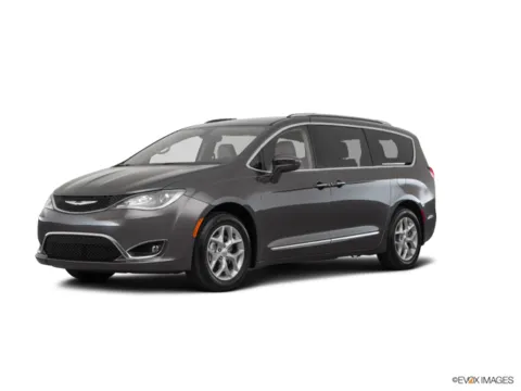 Gray 2018 Chrysler Pacifica Touring L Plus Minivan 4D for sale in Liverpool, OH