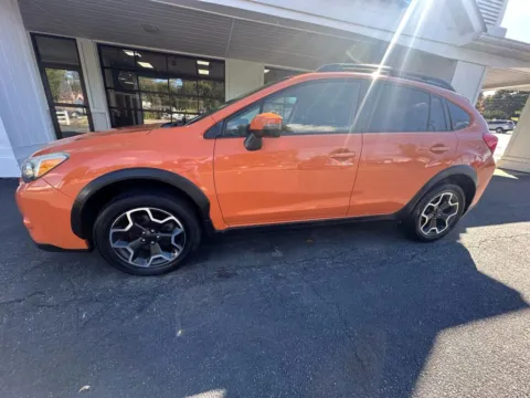 Photos of 2015 Subaru XV Crosstrek Limited Sport Utility 4D for sale in Liverpool, OH at Good Wheels