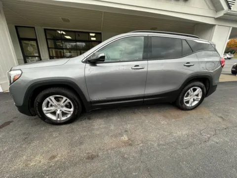 Photos of 2019 GMC Terrain SLE Sport Utility 4D for sale in Liverpool, OH at Good Wheels