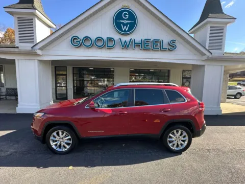 Red 2016 Jeep Cherokee Limited Sport Utility 4D for sale in Liverpool, OH