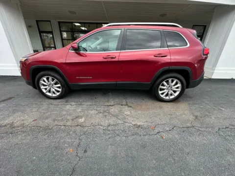 Photos of 2014 Jeep Cherokee Limited Sport Utility 4D for sale in Liverpool, OH at Good Wheels