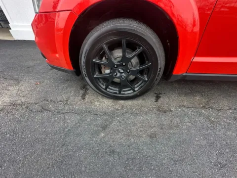 Another view of 2018 Dodge Journey SXT Sport Utility 4D for sale in Liverpool, OH at Good Wheels