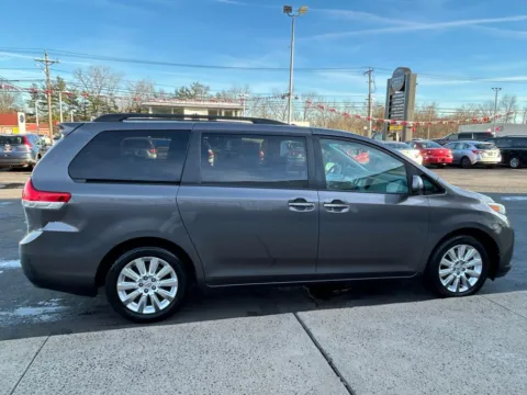 More photos of 2012 Toyota Sienna Limited at Smart Buy Auto Sales, CT