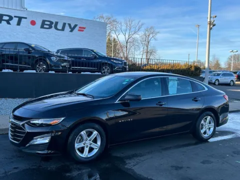 Photos of 2024 Chevrolet Malibu LT for sale in Meriden, CT at Smart Buy Auto Sales