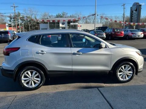 More photos of 2017 Nissan Rogue Sport SV at Smart Buy Auto Sales, CT