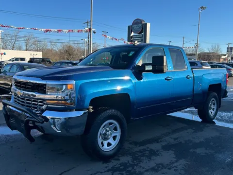 Photos of 2017 Chevrolet Silverado 1500 LT for sale in Meriden, CT at Smart Buy Auto Sales