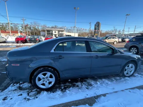 More photos of 2009 Chevrolet Malibu LS at Smart Buy Auto Sales, CT