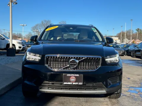 Another view of 2020 Volvo XC40 Momentum for sale in Meriden, CT at Smart Buy Auto Sales