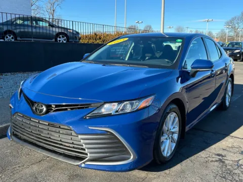 Blue 2023 Toyota Camry LE for sale in Meriden, CT