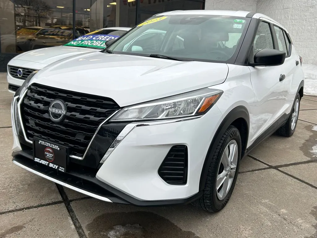 2023 Nissan Kicks