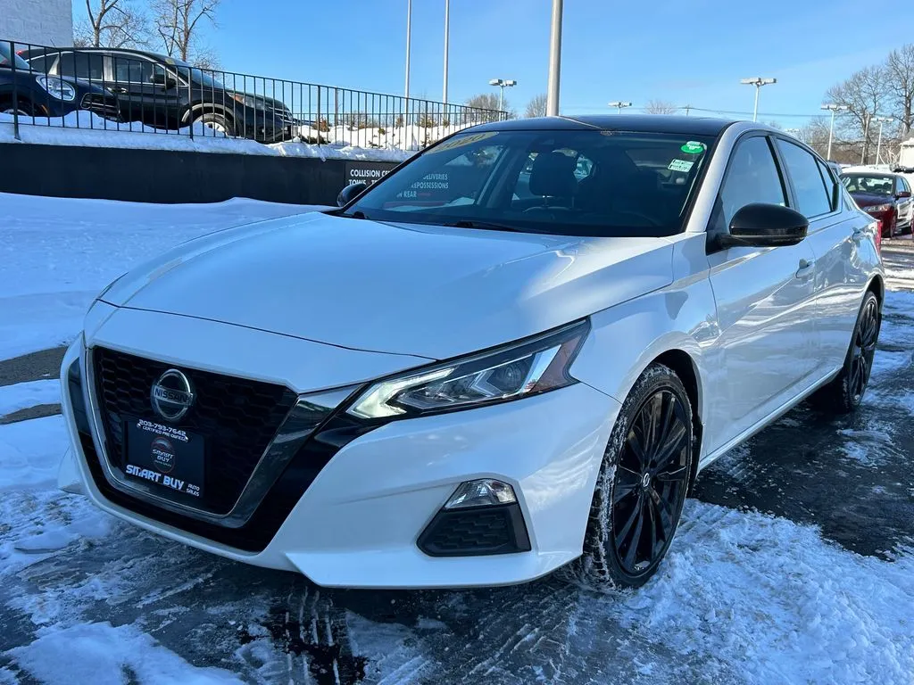 2020 Nissan Altima SR