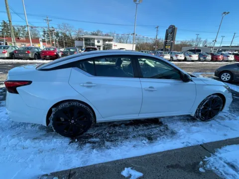 More photos of 2020 Nissan Altima 2.5 SR at Smart Buy Auto Sales, CT