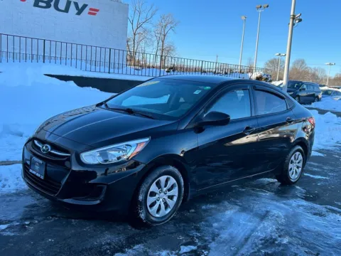 Photos of 2017 Hyundai Accent SE for sale in Meriden, CT at Smart Buy Auto Sales
