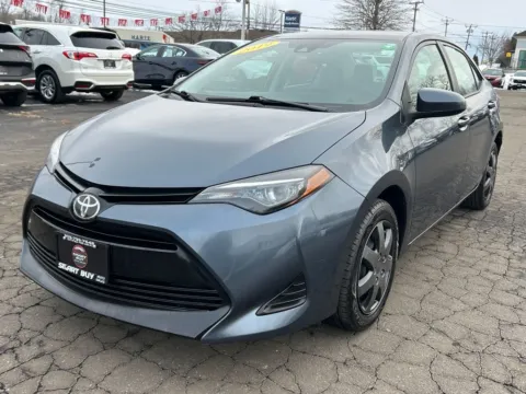 Red 2019 Toyota Corolla LE for sale in Meriden, CT