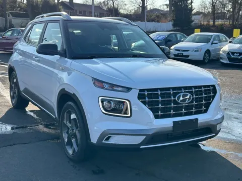 More photos of 2023 Hyundai Venue Limited at Smart Buy Auto Sales, CT