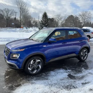 More photos of 2023 Hyundai Venue SEL at Smart Buy Auto Sales, CT