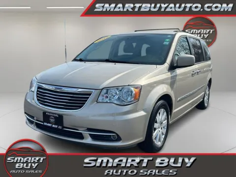 Unknown 2015 Chrysler Town & Country Touring for sale in Meriden, CT